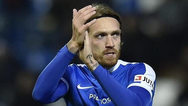 Milan Kerbr z Liberce se raduje ze svého hattricku. Milan Kerbr z Liberce se raduje ze svého hattricku.