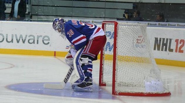 Hokejisté New Yorku Rangers v generálce na NHL propadli. Hokejisté New Yorku Rangers v generálce na NHL propadli.