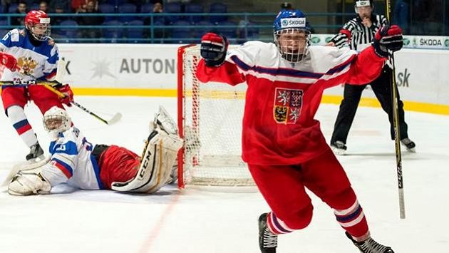 David Kvasnička slaví gól proti Rusku v reprezentačním mládežnickém týmu - archivní snímek. David Kvasnička slaví gól proti Rusku v reprezentačním mládežnickém týmu - archivní snímek.