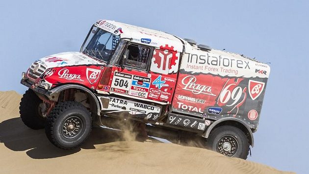 Aleš Loprais krotí s tatrou duny pouště Atacama při Rallye Dakar. Aleš Loprais krotí s tatrou duny pouště Atacama při Rallye Dakar.