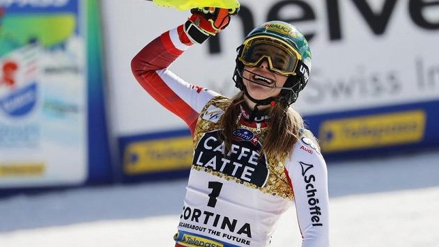 Katharina Liensbergerová je mistryní světa ve slalomu Katharina Liensbergerová je mistryní světa ve slalomu