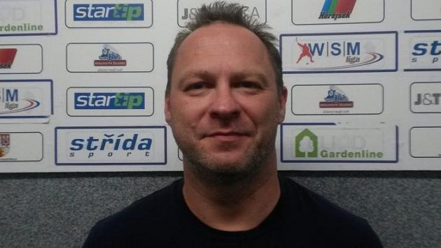 Hokejový trenér David Bruk povede ve WSM lize Litoměřice. Hokejový trenér David Bruk povede ve WSM lize Litoměřice.