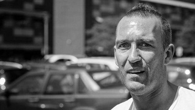 Fernando Ricksen na archivním snímku Fernando Ricksen na archivním snímku