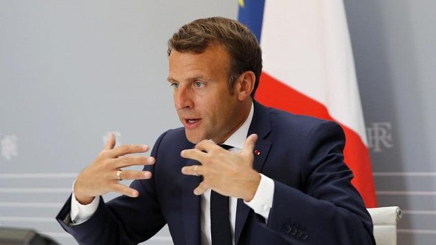 Francouzský prezident Emmanuel Macron prosazuje, aby se fotbalové soutěže v nejlepších pěti ligách Evropy nedohrávaly. Francouzský prezident Emmanuel Macron prosazuje, aby se fotbalové soutěže v nejlepších pěti ligách Evropy nedohrávaly.
