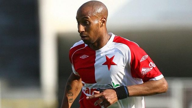 Mickaël Tavares v dobách svého působení v pražské Slavii. Mickaël Tavares v dobách svého působení v pražské Slavii.