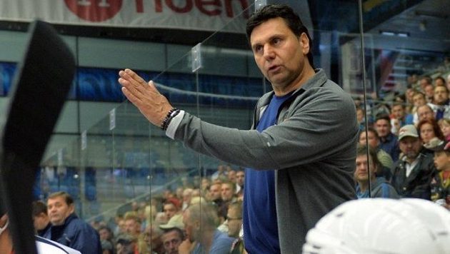 Trenér Vladimír Růžička v Chomutově skončil. Kdo bude novým majitelem klubu? Trenér Vladimír Růžička v Chomutově skončil. Kdo bude novým majitelem klubu?