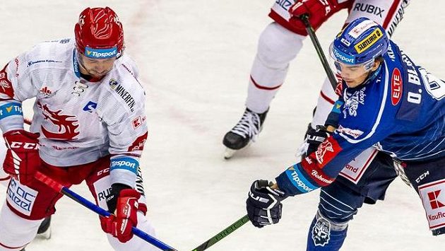 Zleva Marko Daňo z Třince a Ondřej Bláha z Kladna. Zleva Marko Daňo z Třince a Ondřej Bláha z Kladna.