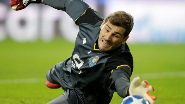 Vrátí se Casillas po prodělaném infarktu k fotbalu? Vrátí se Casillas po prodělaném infarktu k fotbalu?