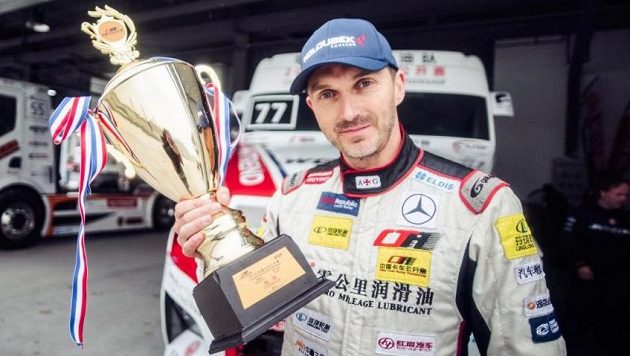 David Vršecký je po třetí v řadě čínským šampionem. David Vršecký je po třetí v řadě čínským šampionem.