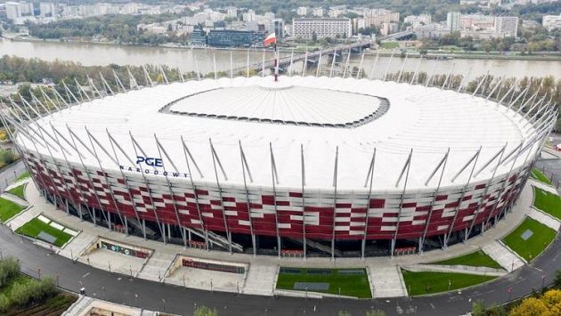 Polský Národní fotbalový stadion ve Varšavě se promění v nemocnici Polský Národní fotbalový stadion ve Varšavě se promění v nemocnici