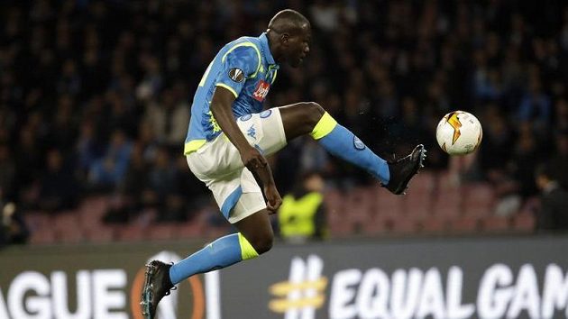 Neapolský Kalidou Koulibaly. Neapolský Kalidou Koulibaly.