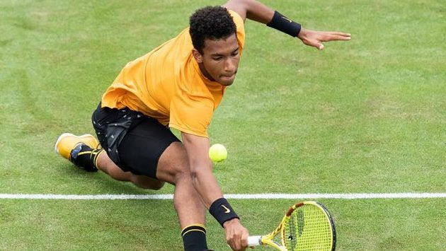 Felix Auger Aliassime si zahraje ve Stuttgartu o titul Felix Auger Aliassime si zahraje ve Stuttgartu o titul