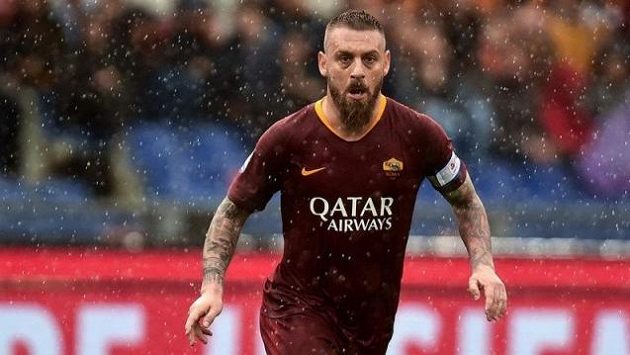 Kapitán De Rossi po 18 letech opustí fotbalisty AS Řím Kapitán De Rossi po 18 letech opustí fotbalisty AS Řím