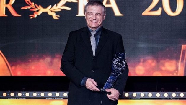 Olympijský vítěz z roku 1988, chodec Jozef Pribilinec. Olympijský vítěz z roku 1988, chodec Jozef Pribilinec.