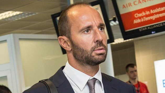 Martin Ručinský se stane jedním ze čtyř nových členů Síně slávy českého hokeje. Martin Ručinský se stane jedním ze čtyř nových členů Síně slávy českého hokeje.