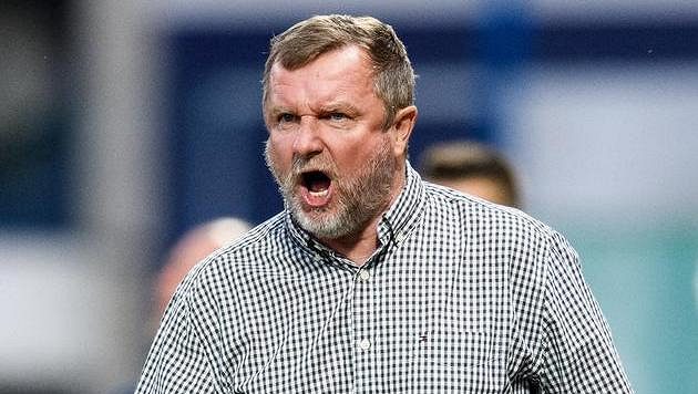 Trenér Sparty Praha Pavel Vrba. Trenér Sparty Praha Pavel Vrba.