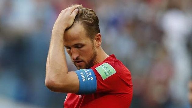 Zklamaný kapitán Anglie Harry Kane po prohraném souboji o bronz s Belgií. Zklamaný kapitán Anglie Harry Kane po prohraném souboji o bronz s Belgií.