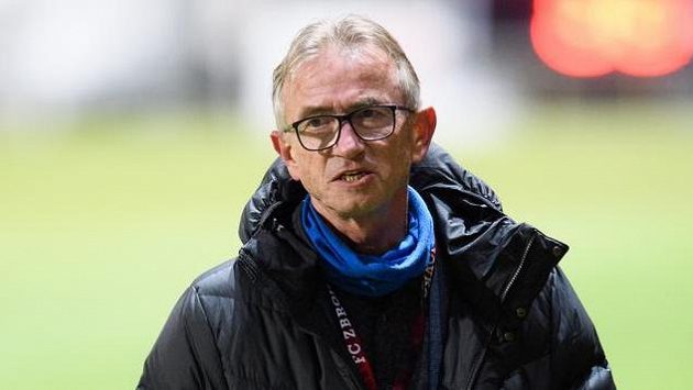 Trenér Miloslav Machálek na lavičce Brna skončil Trenér Miloslav Machálek na lavičce Brna skončil