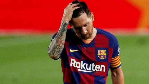 Lionel Messi byl po porážce s Pamplonou hodně zklamaný Lionel Messi byl po porážce s Pamplonou hodně zklamaný