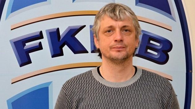 Jozef Weber je novým trenérem fotbalistů Mladé Boleslavi, premiéra proti Slavii mu zhořkla. Jozef Weber je novým trenérem fotbalistů Mladé Boleslavi, premiéra proti Slavii mu zhořkla.