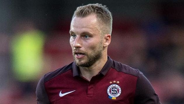 Michal Kadlec ještě v dresu Sparty. Michal Kadlec ještě v dresu Sparty.