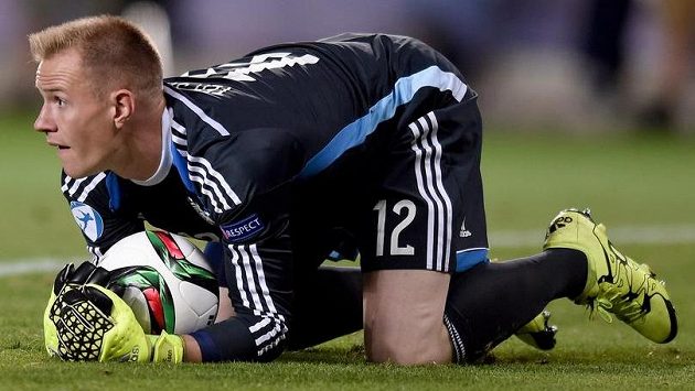 Hvězdný brankář Marc-André ter Stegen patří ke svaté trojici nedotknutelných... Hvězdný brankář Marc-André ter Stegen patří ke svaté trojici nedotknutelných...