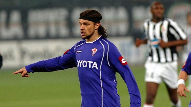 Obránce Tomáš Ujfaluši v dresu Fiorentiny - archivní foto. Obránce Tomáš Ujfaluši v dresu Fiorentiny - archivní foto.