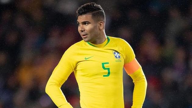 Casemiro s kapitánskou páskou Brazílie (ilustrační foto). Casemiro s kapitánskou páskou Brazílie (ilustrační foto).