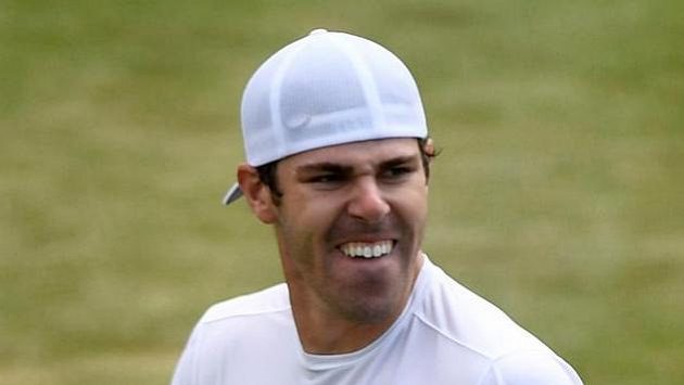Američan Reilly Opelka ve druhém kole Wimbledonu. Američan Reilly Opelka ve druhém kole Wimbledonu.
