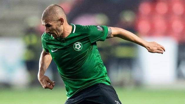 Jan Rezek z Příbrami během utkání na Slavii. Jan Rezek z Příbrami během utkání na Slavii.