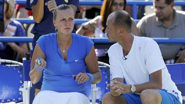 Česká tenistka Petra Kvitová by chtěla zlepšit své maximum na US Open. Na snímku s fedcupovým kapitánem Petrem Pálou Česká tenistka Petra Kvitová by chtěla zlepšit své maximum na US Open. Na snímku s fedcupovým kapitánem Petrem Pálou