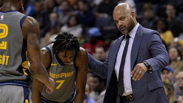 Vedení Grizzlies propustilo J.B. Bickerstaffa Vedení Grizzlies propustilo J.B. Bickerstaffa