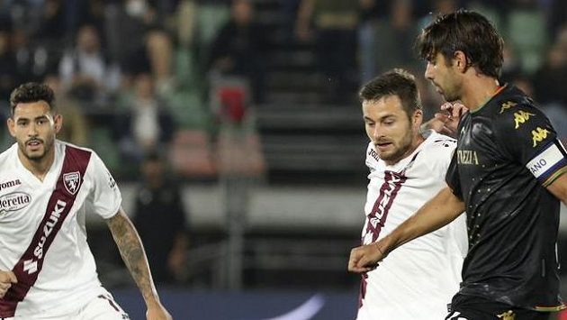 FC Turín remizoval v italské fotbalové lize na hřišti nováčka Benátek FC Turín remizoval v italské fotbalové lize na hřišti nováčka Benátek
