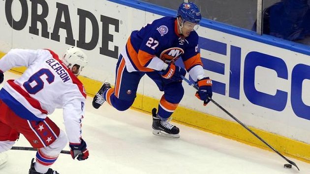 Anders Lee (vpravo) doplní tým USA. Anders Lee (vpravo) doplní tým USA.