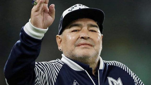 Diego Maradona byl převezen do nemocnice Diego Maradona byl převezen do nemocnice