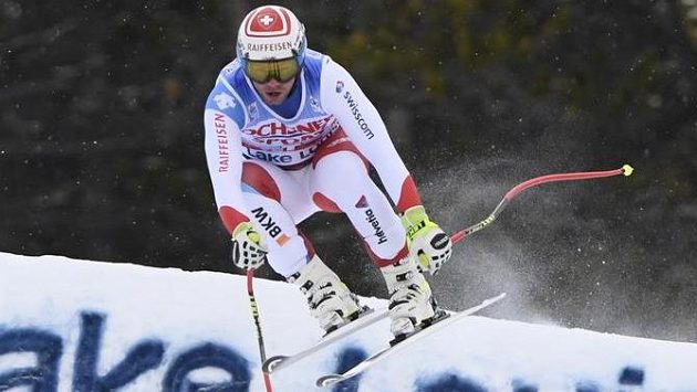 Švýcar Beat Feuz ovládl sjezd v Lake Louise. Švýcar Beat Feuz ovládl sjezd v Lake Louise.