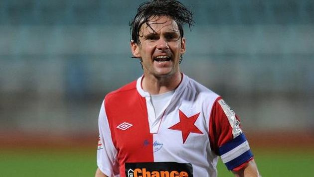 Záložník pražské Slavie a kapitán týmu Karol Kisel rozhodl jediným gólem o vítězství červenobílých v malém derby proti Dukle. Záložník pražské Slavie a kapitán týmu Karol Kisel rozhodl jediným gólem o vítězství červenobílých v malém derby proti Dukle.