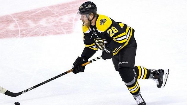 Ondřej Kaše v dresu Bostonu Bruins Ondřej Kaše v dresu Bostonu Bruins