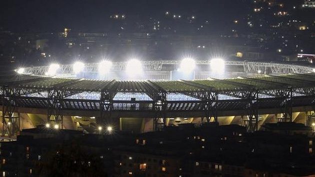 Stadion v Neapoli ponese Stadion v Neapoli ponese