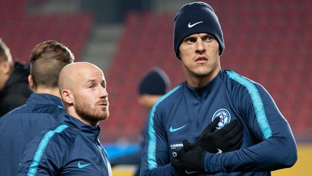 Slovenský fotbalista Martin Škrtel (vpravo) bude hrát italskou ligu za Bergamo. Slovenský fotbalista Martin Škrtel (vpravo) bude hrát italskou ligu za Bergamo.