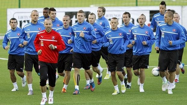 Fotbalisté Slovenska trénují před kvalifikačním zápasem s Litvou. Fotbalisté Slovenska trénují před kvalifikačním zápasem s Litvou.