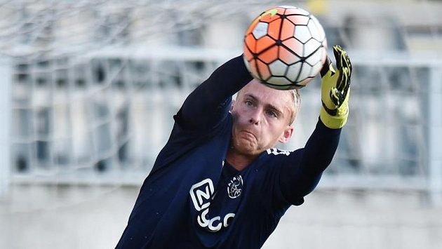Jablonečtí fotbalisté doufají, že brankář Ajaxu Jasper Cillessen na severu Čech rychle přijde o dosavadní neprůstřelnost. Jablonečtí fotbalisté doufají, že brankář Ajaxu Jasper Cillessen na severu Čech rychle přijde o dosavadní neprůstřelnost.