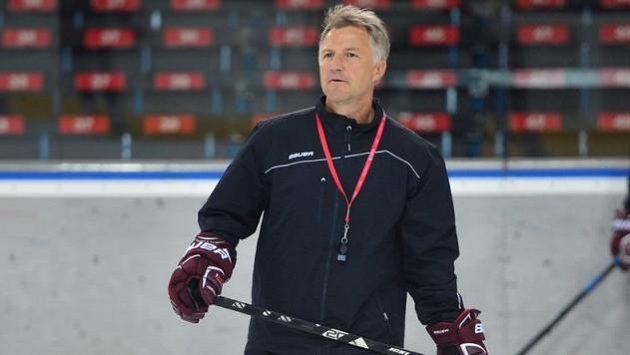 Slavii povede dočasně Jiří Veber. Slavii povede dočasně Jiří Veber.