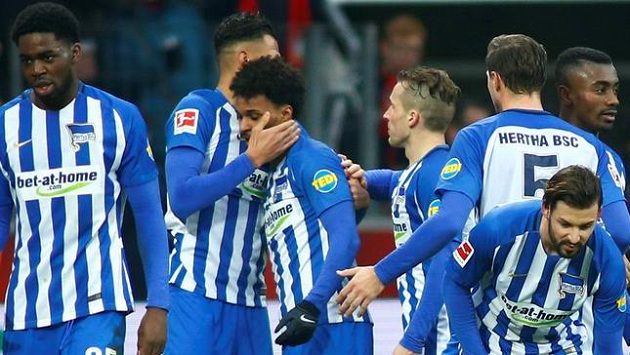 Hertha má důvod k radosti, zvítězila v Leverkusenu. Hertha má důvod k radosti, zvítězila v Leverkusenu.