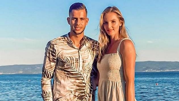 Dávid Hancko a jeho snoubenka Kristýna Plíšková během dovolené v Chorvatsku. Dávid Hancko a jeho snoubenka Kristýna Plíšková během dovolené v Chorvatsku.