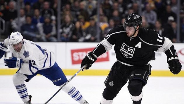 Slovinec Anže Kopitar se stane nejlépe placeným hráčem NHL. Slovinec Anže Kopitar se stane nejlépe placeným hráčem NHL.