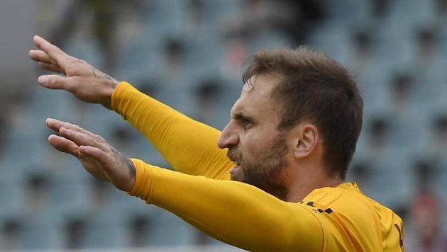 Útočník Jan Holenda z Dukly se raduje z gólu proti Příbrami. Útočník Jan Holenda z Dukly se raduje z gólu proti Příbrami.