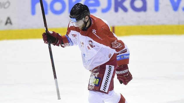 Jan Knotek z Olomouce, střelec vítězné branky. Jan Knotek z Olomouce, střelec vítězné branky.