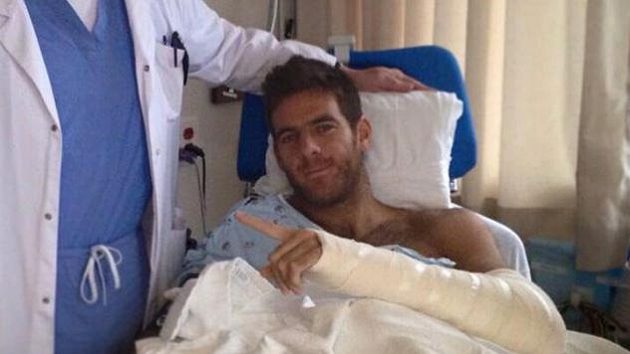 Juan Martín del Potro (na archivním snímku) už má zkušenosti s operací ruky. Juan Martín del Potro (na archivním snímku) už má zkušenosti s operací ruky.