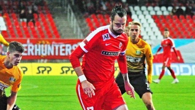 Fotbalisté Zbrojovky Brno si zajistili účast v baráži (archivní foto) Fotbalisté Zbrojovky Brno si zajistili účast v baráži (archivní foto)